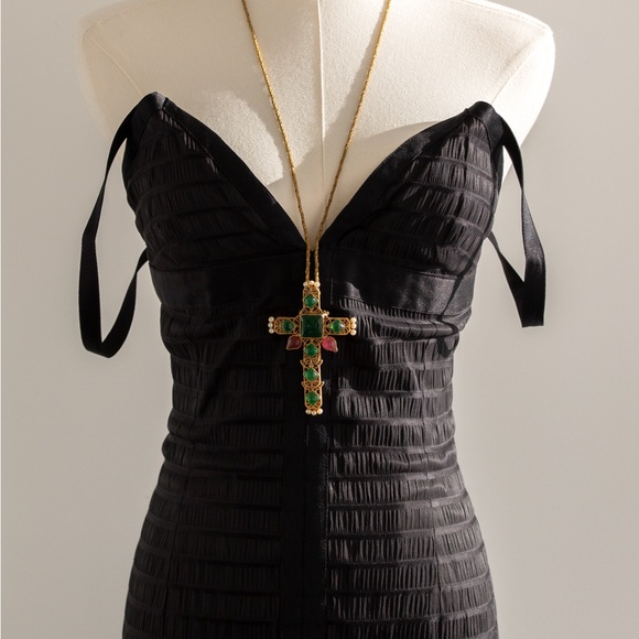 Chanel Vintage Fall/Winter 1992 Black Lesage Ribbon Silk Bodycon Midi Dress - Picture 16 of 16